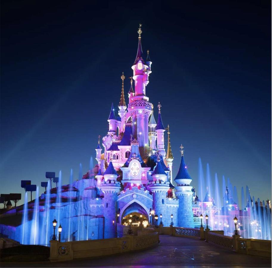 Disneyland-Paris 11Pers, 2Parkings, Wifi, Chessy  Exterior photo